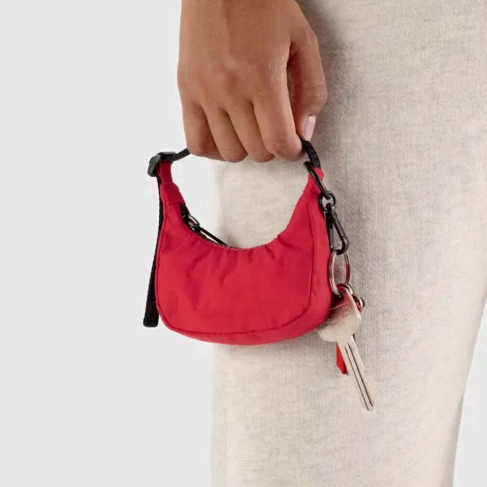 Baggu crescent bag charm in candy apple red - Picture 1 of 3